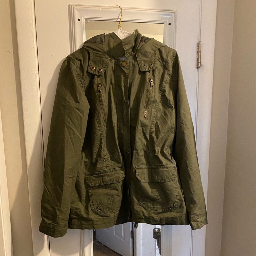 Nice jacket - Picture 2 of 2